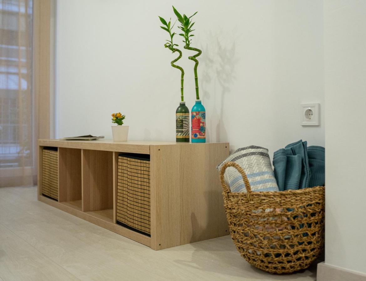 1Bd - Deer Traveler Central Apt Tesalonika Bagian luar foto
