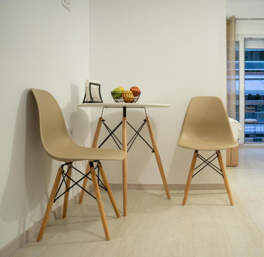 1Bd - Deer Traveler Central Apt Tesalonika Bagian luar foto